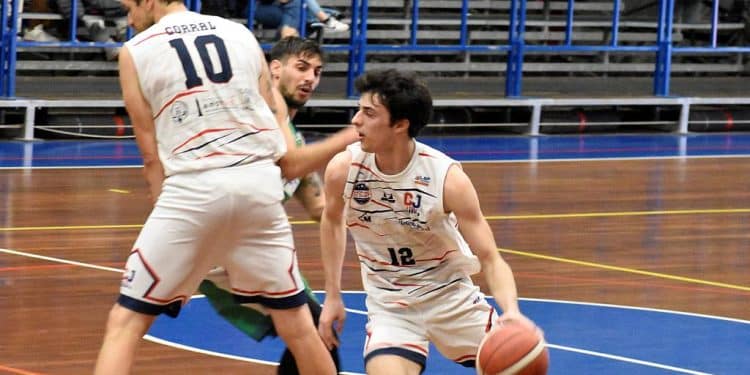 CJ Basket-Avellino 62-68, la fotogallery