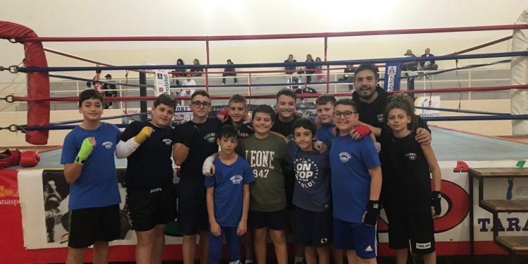 Baby atleti con i guantoni al 4^galà “Città di Martina Franca”