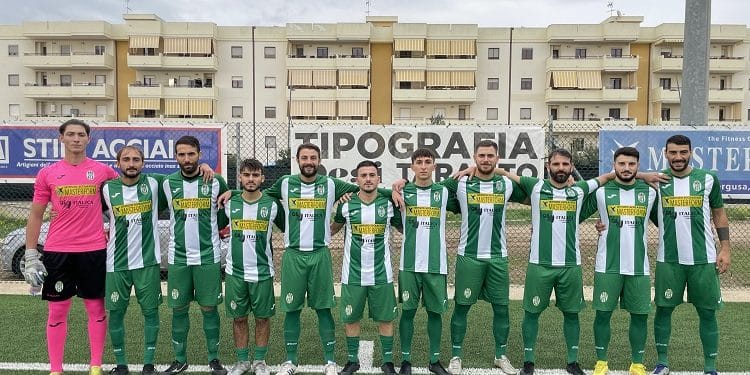 Il graffio di Gatto, il Talsano Taranto in 10 rimonta il Ceglie