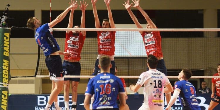 Gioiella Prisma Volley-Allianz Milano 1-3, la fotogallery