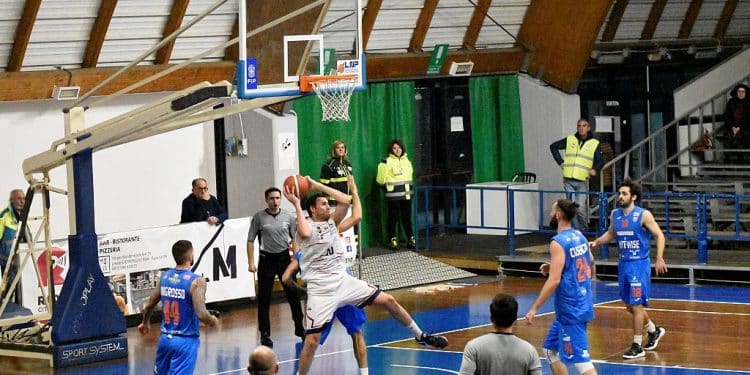 CJ Basket Taranto-White Wise Basket Monopoli 78-68, la fotogallery