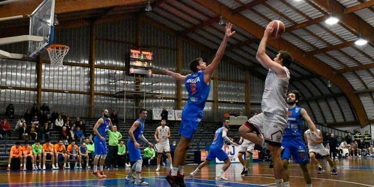 CJ Basket Taranto-White Wise Basket Monopoli 78-68, la fotogallery