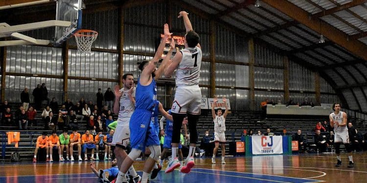 CJ Basket Taranto-White Wise Basket Monopoli 78-68, la fotogallery