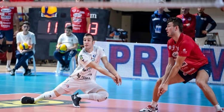 Gioiella Prisma Taranto-Top Volley Cisterna 2-3, la fotogallery