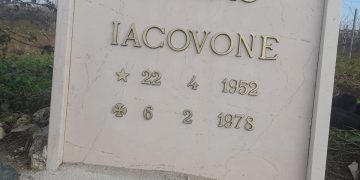 Taranto, ultimata la lapide di “Erasmo Iacovone”