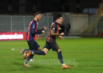 Taranto-Crotone 2-2, la fotogallery