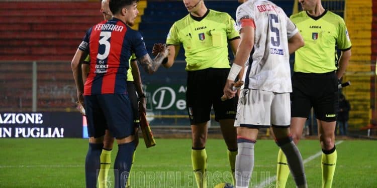 Taranto-Crotone 2-2, la fotogallery