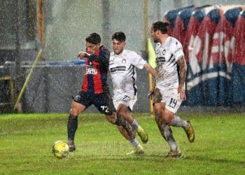 Taranto-Crotone 2-2, la fotogallery