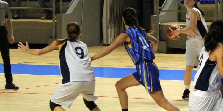 Nuovi Orizzonti Taranto-Mar.Lu Basket Bari 66-44, la fotogallery