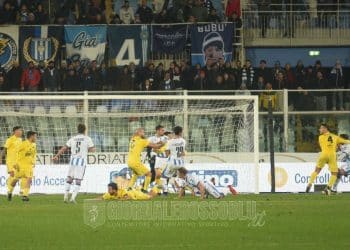 Pescara-Taranto 0-2, la fotogallery