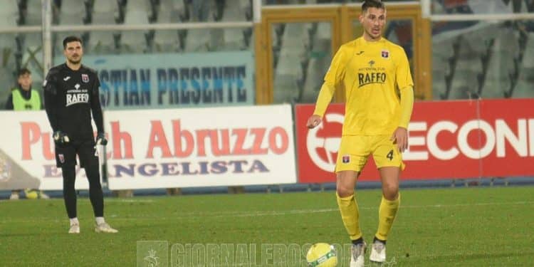 Pescara-Taranto 0-2, la fotogallery