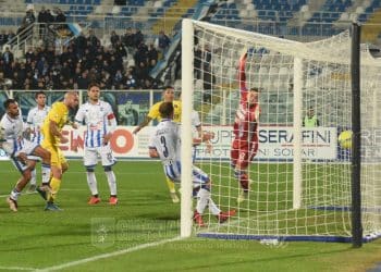 Pescara-Taranto 0-2, la fotogallery