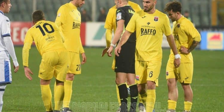 Pescara-Taranto 0-2, la fotogallery
