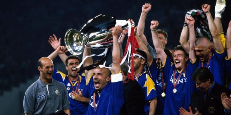 Lutto nel monto del calcio, è morto Gianluca Vialli