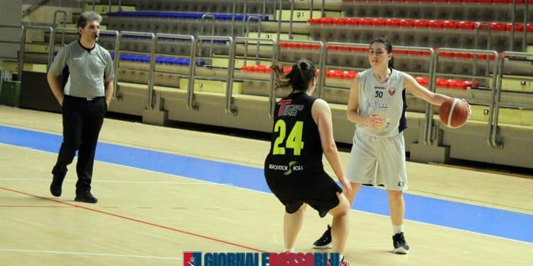 Nuovi Orizzonti Taranto-Juve Trani Basket 50-48, la fotogallery