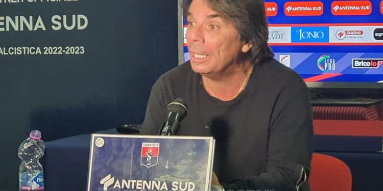 Taranto-Gelbison 0-0, la cronaca: pari privo di occasioni allo “Iacovone”