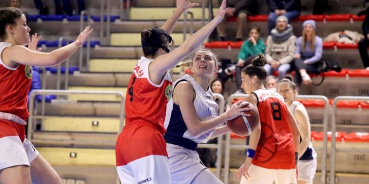 Nuovi Orizzonti Taranto-Pink Bari Basket 62-41, la fotogallery