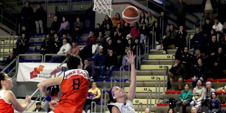 Nuovi Orizzonti Taranto-Pink Bari Basket 62-41, la fotogallery