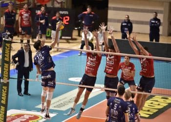 Gioiella Prisma Taranto, Trentino vince in tre combattuti set