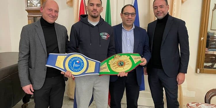 La passione di Taranto per il pugilato: il premio a Rossetti