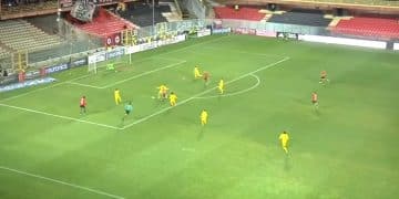 Foggia-Taranto 2-0, la cronaca: rigore inesistente, ma gli ionici non reagiscono. Rietro senza punti