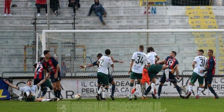 Taranto-Avellino 2-2, la fotogallery