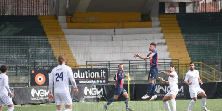 Giugliano-Taranto 0-0, la fotogallery