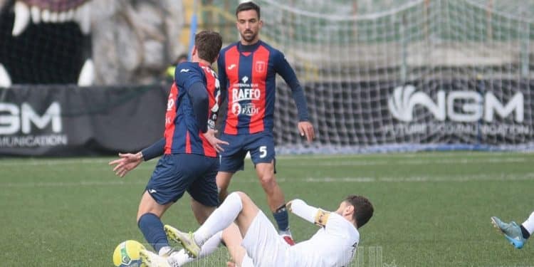 Giugliano-Taranto 0-0, la fotogallery