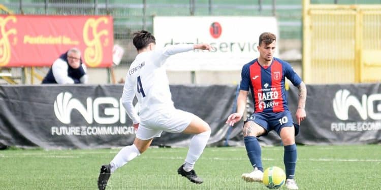 Giugliano-Taranto 0-0, la fotogallery