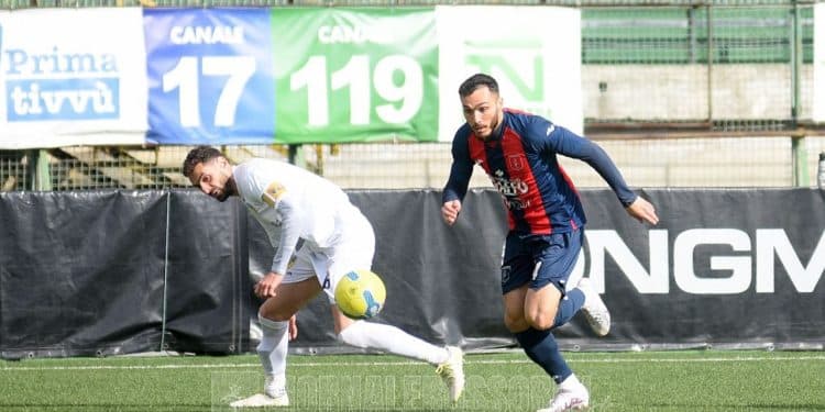 Giugliano-Taranto 0-0, la fotogallery