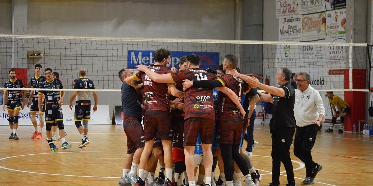 Volley Club Grottaglie, colpaccio playoff: lo spareggio di Leverano è granata