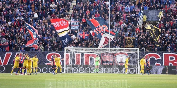 Crotone-Taranto 1-0, la fotogallery