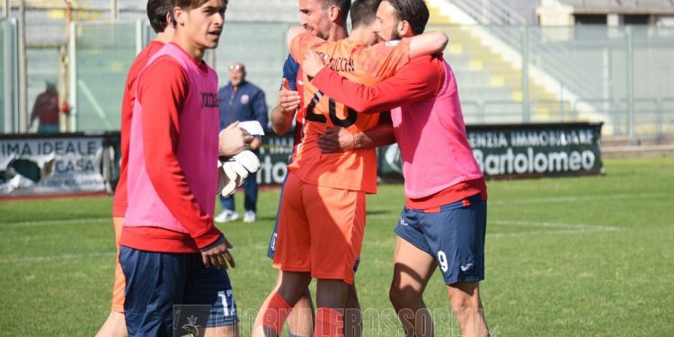 Taranto-Pescara 3-0, la fotogallery