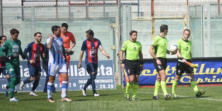 Taranto-Pescara 3-0, la fotogallery