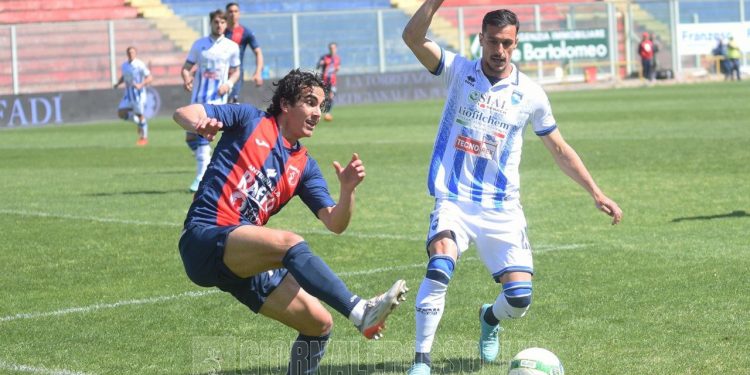 Taranto-Pescara 3-0, la fotogallery
