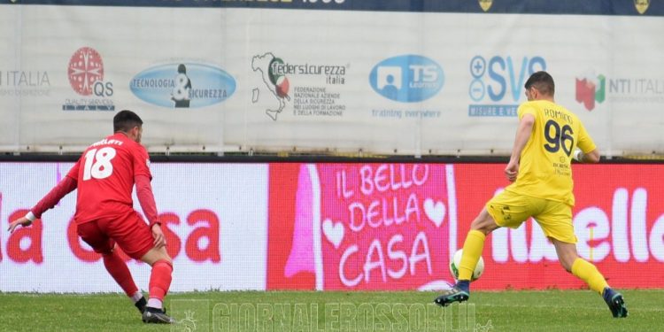 Monterosi Tuscia-Taranto 0-0, la fotogallery