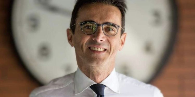 Taranto, il senatore Turco vicino alla squadra di Capuano