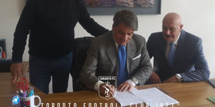 Taranto, ufficiale: Capuano firma un contratto triennale