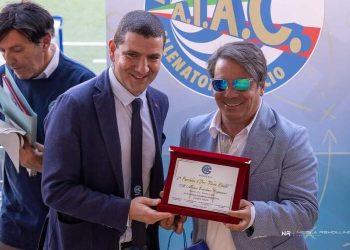 Taranto, Capuano premiato con la panchina d’oro Piero Rinaldi