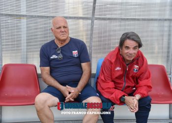 Taranto, la squadra abbraccia i tifosi: la fotogallery