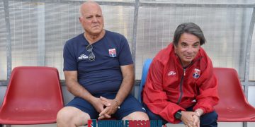 Taranto, la squadra abbraccia i tifosi: la fotogallery