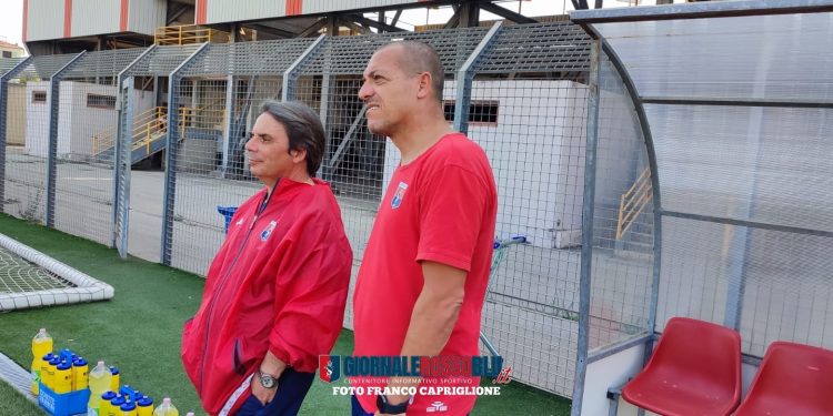 Taranto, la squadra abbraccia i tifosi: la fotogallery