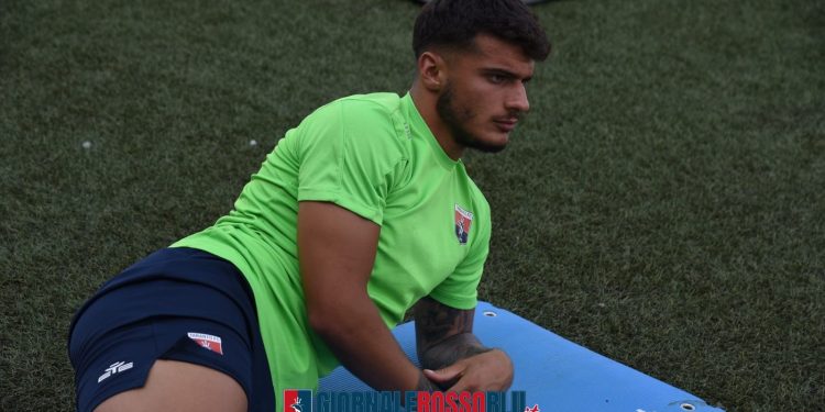 Taranto, la squadra abbraccia i tifosi: la fotogallery