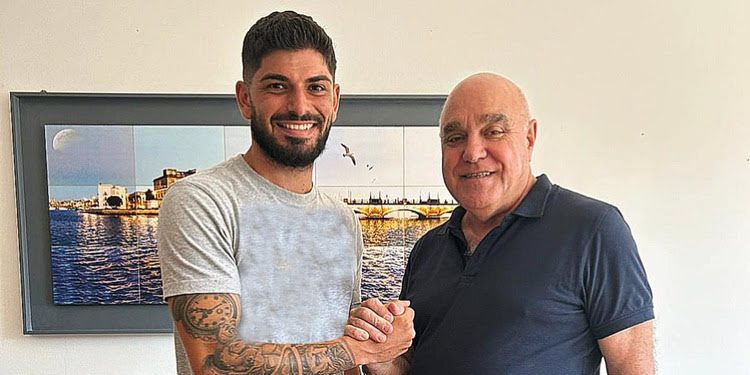 Taranto, ufficiale: rinnova Antonio Romano
