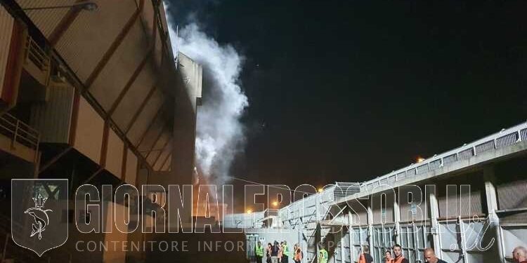 Taranto-Foggia 2-0, evacuata la sala stampa
