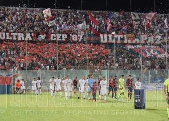 Taranto-Foggia 2-0, la cronaca: bolgia Iacovone. Vittoria all’esordio