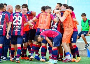 Taranto-Crotone 2-1, la fotogallery
