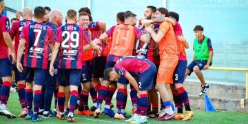 Taranto-Crotone 2-1, la fotogallery