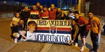 Taranto, tifosi: lo “Zoccolo Duro” premia Ferrara