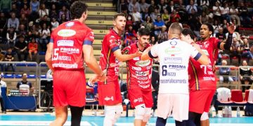 Gioiella Prisma Taranto, al PalaMazzola i patavini si impongono al tie break